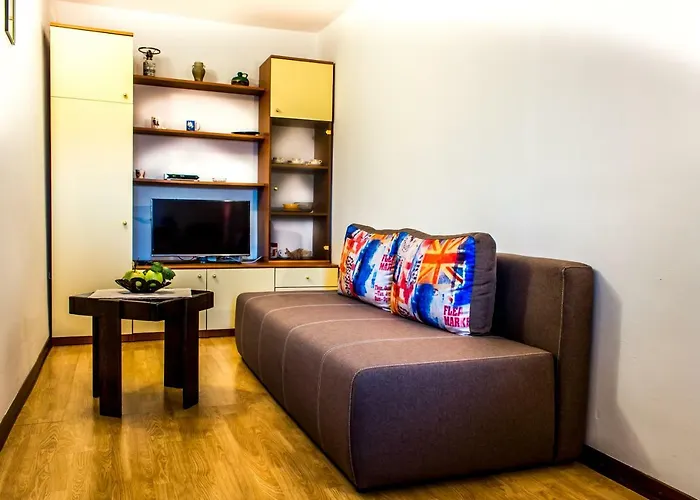 Apartament Dina *
